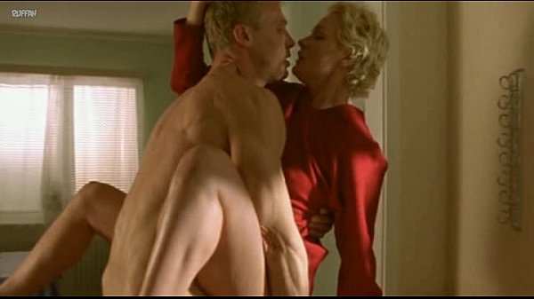 Regina Lund – Farligt Forflutet (2001)