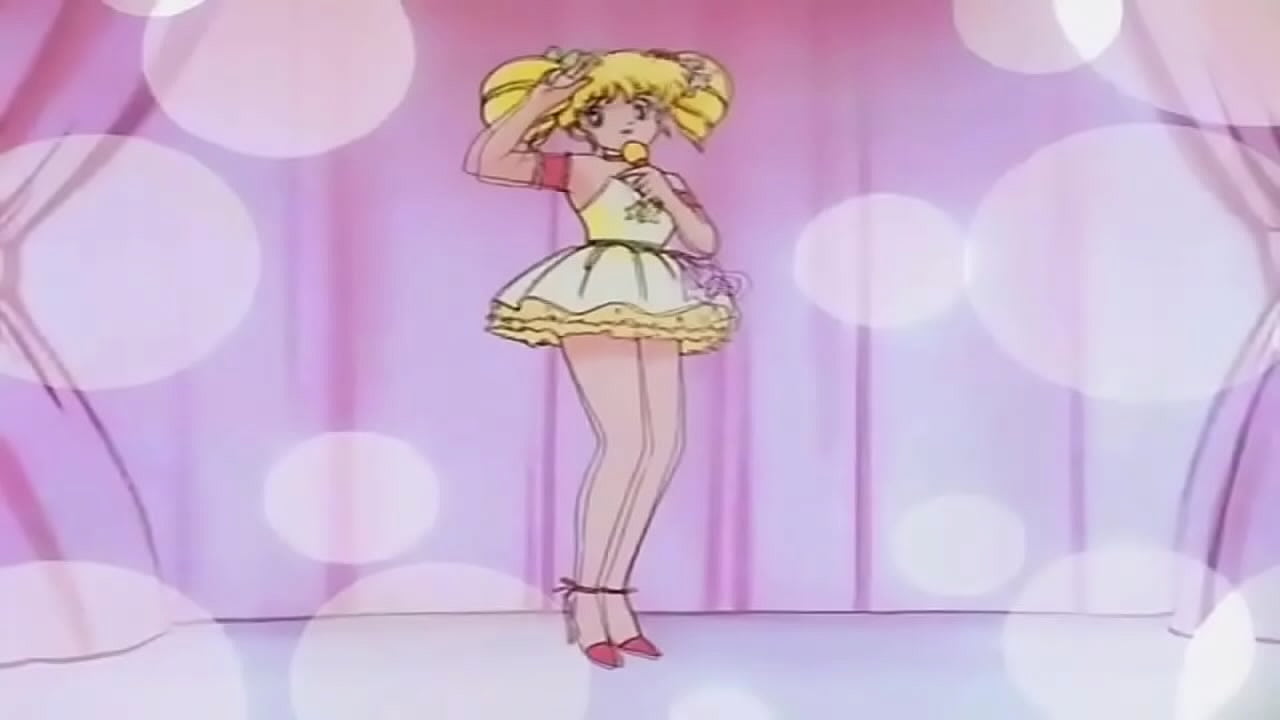 Erikoidlo – outo ja kuumottava video